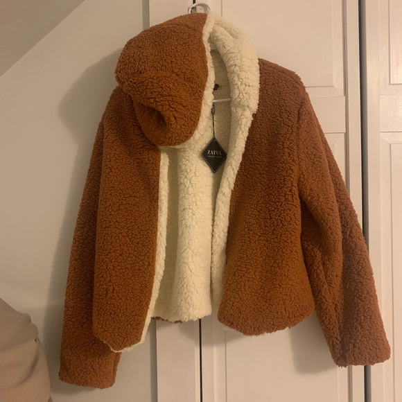 Zaful Jackets & Blazers - Zaful brown/tan fluffy coat women’s s!